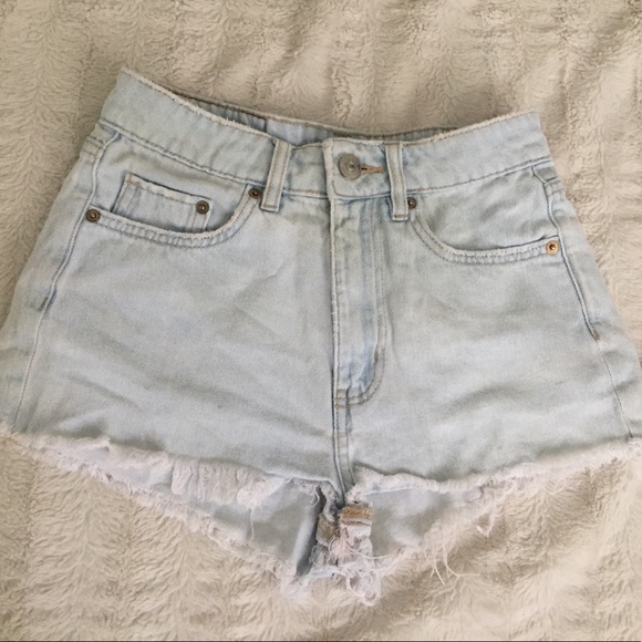 High waisted H&M jean shorts bundle - Picture 2 of 8